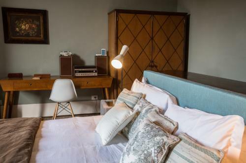 Bed & Breakfast Adastra Suites