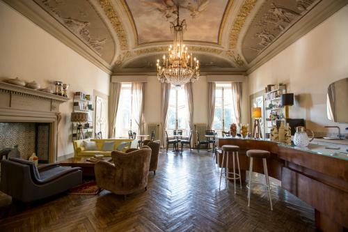 Bed & Breakfast Adastra Suites