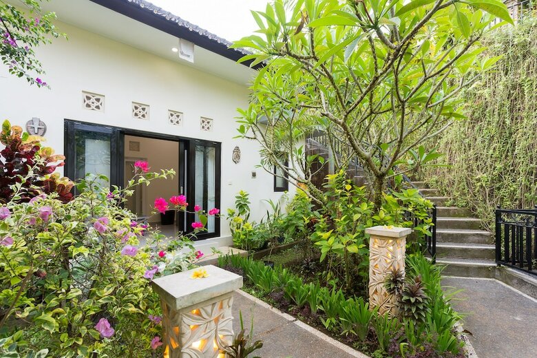 Villa Rumah Bakti