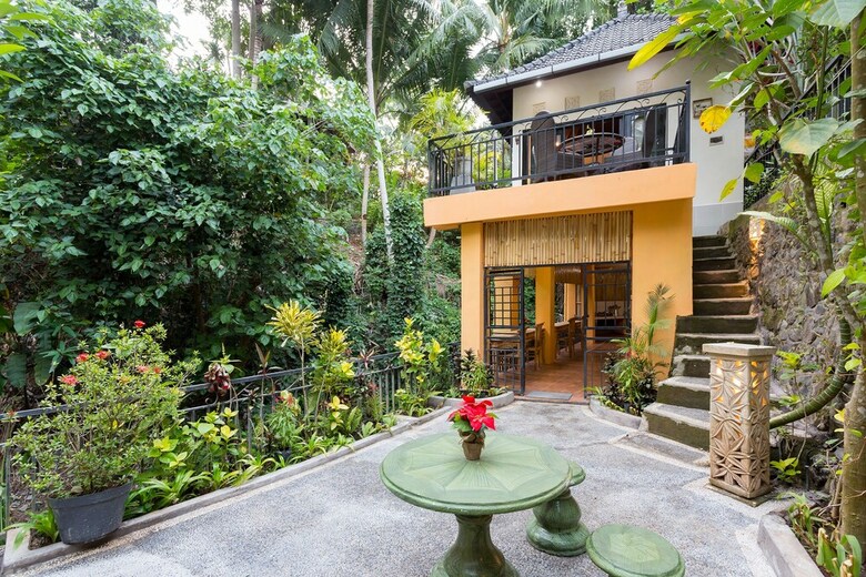 Villa Rumah Bakti