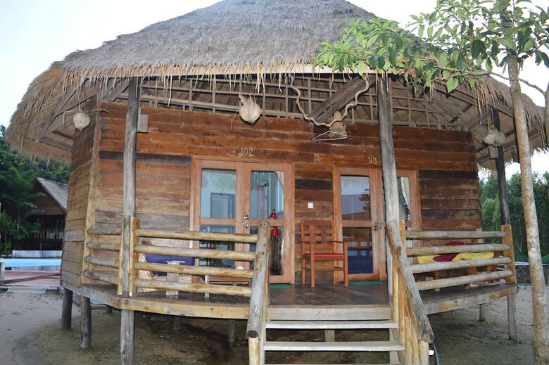Hotel Palm Beach Bungalow Resort