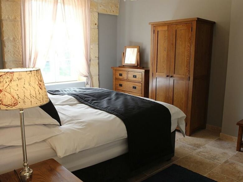 Hotel Les Gites Du Chateau Mont D Onel