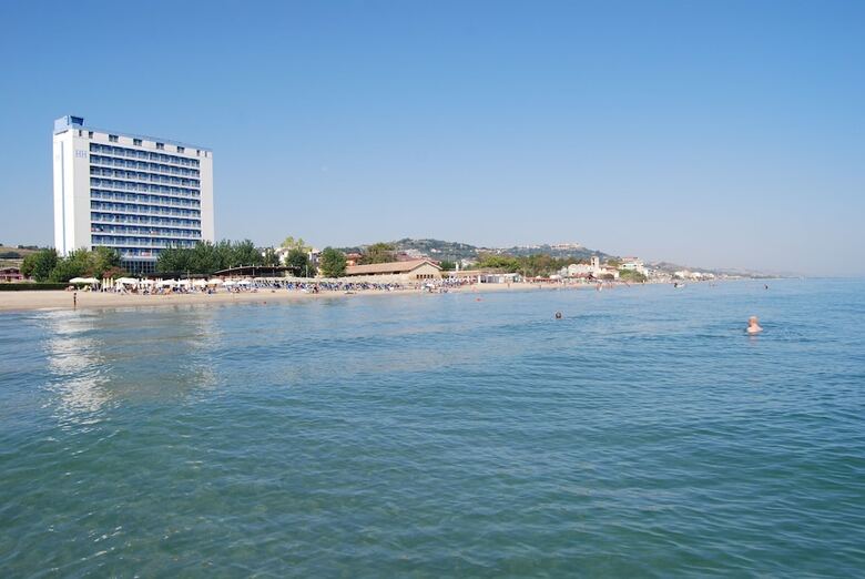 Hermitage Hotel Club & Spa
