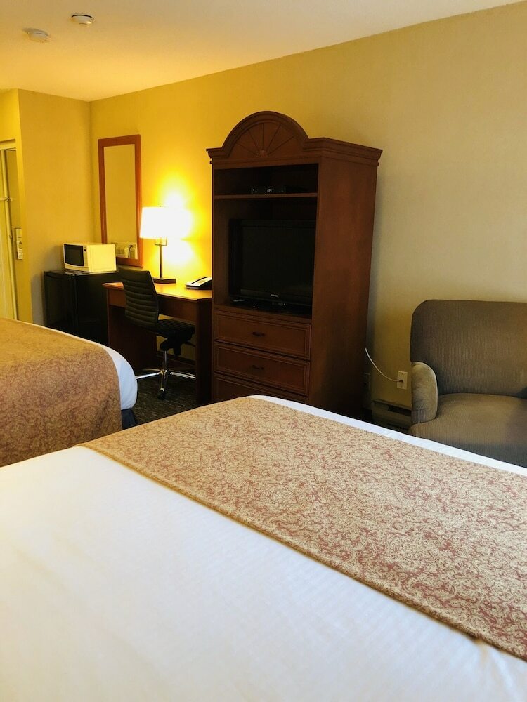 Hotel Anchor Inn And Suites