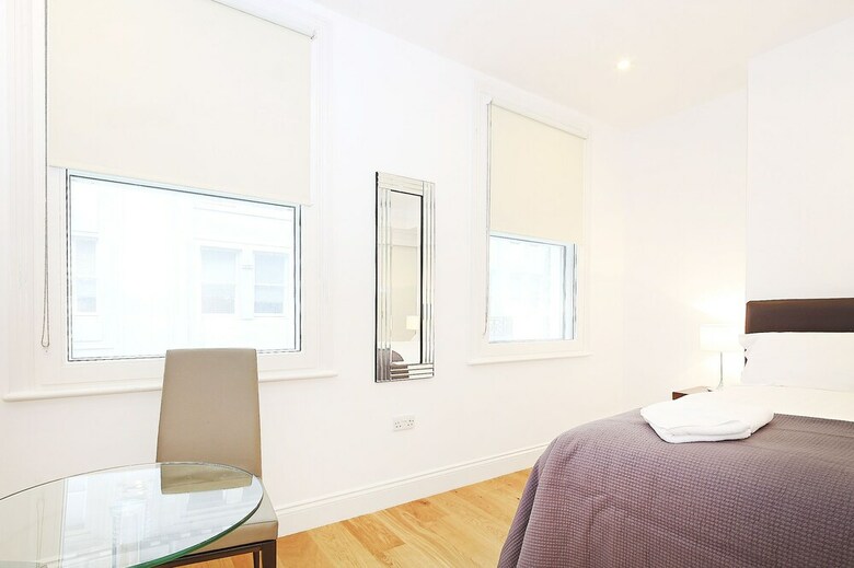 Lcs Oxford Street Apartments