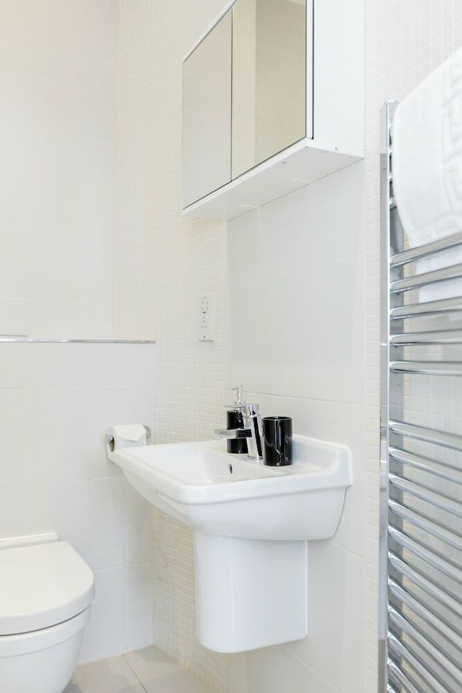 Lcs Oxford Street Apartments