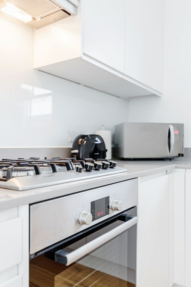 Lcs Oxford Street Apartments