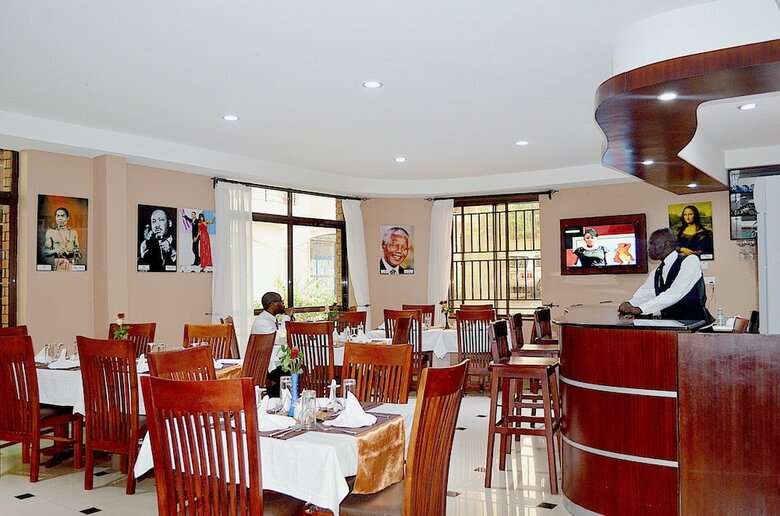 Marie's Royale Hotel