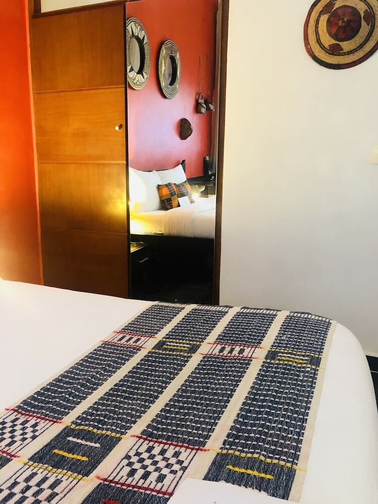 Hotel D�tente H�tel