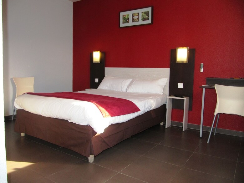 Brit Hotel Essentiel S�te Balaruc