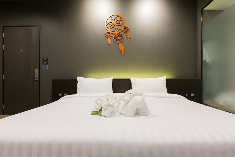 Maya Phuket Airport Hotel