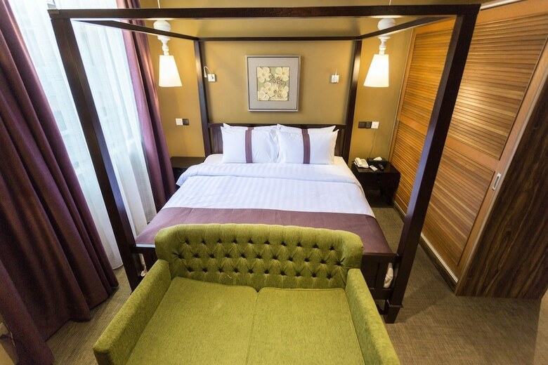 Z Hotel