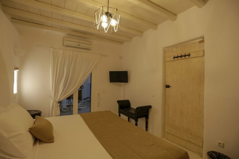 Mykonos Spirit Villas