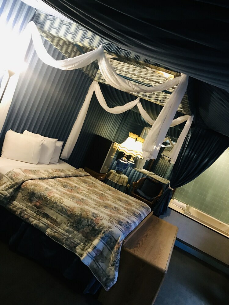 Hotel Don Q Inn