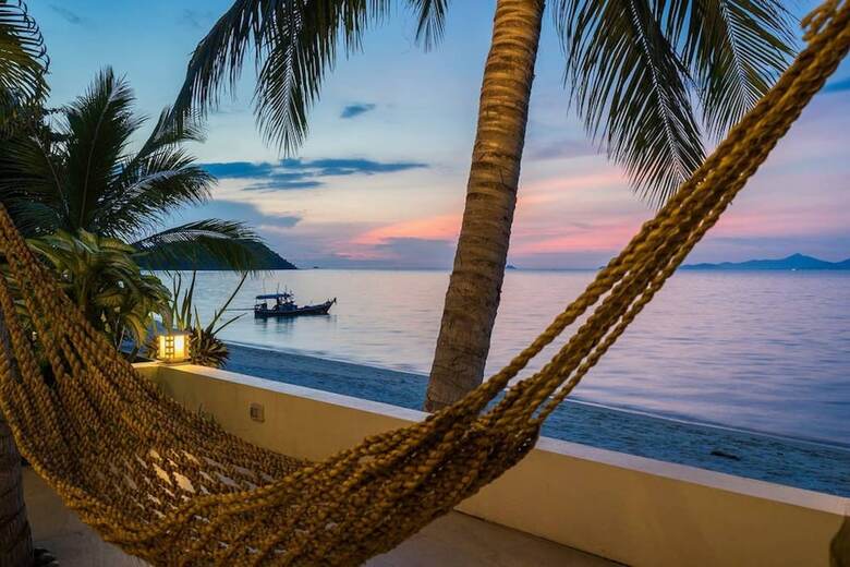 3 Bedroom Beach Front Villa Bangrak