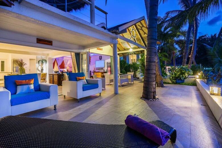 1 Bedroom Beach Front Villa Bangrak
