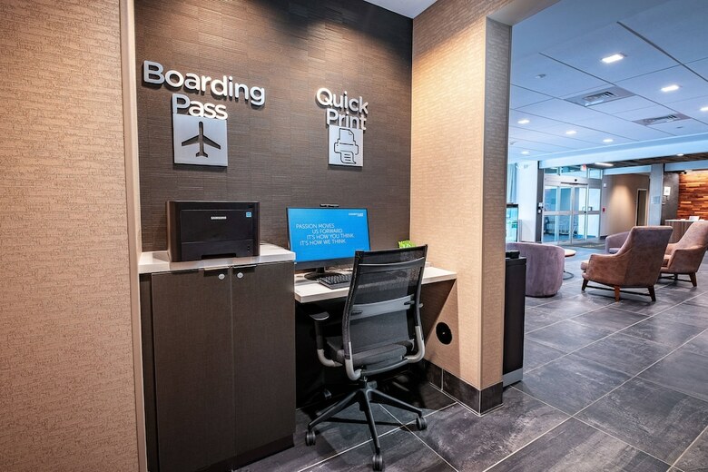 Hotel Courtyard By Marriott Toledo West