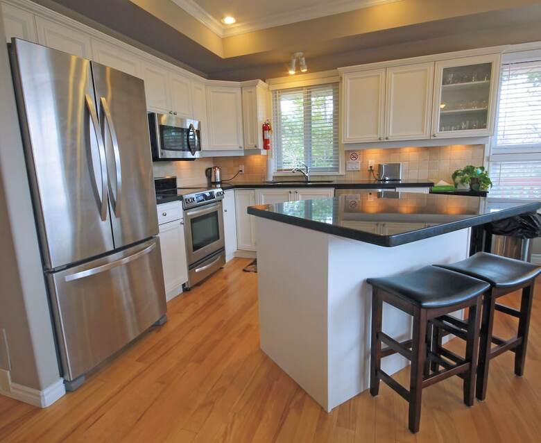 106 Birchview