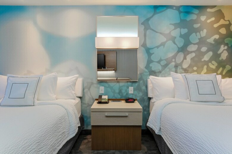 Hotel Courtyard By Marriott Dallas Midlothian-midlothian Conf Ctr