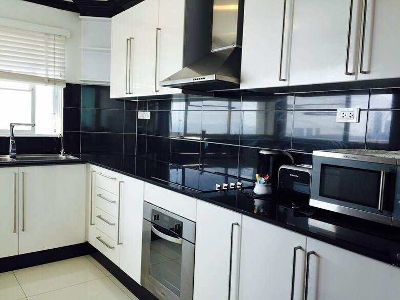 View Talay 6 Condominium By Honey