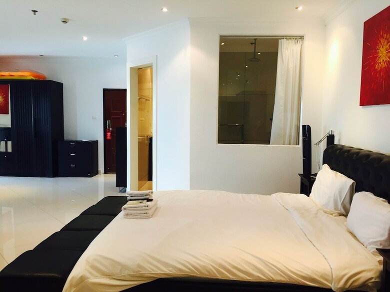 View Talay 6 Condominium By Honey