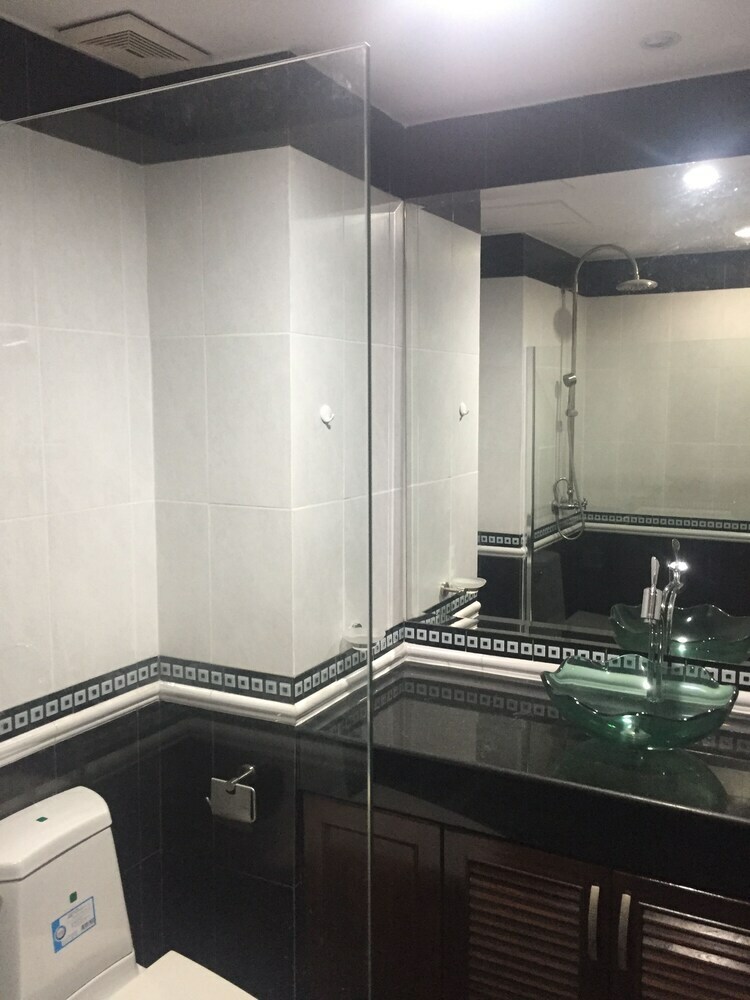 View Talay 6 Condominium By Honey