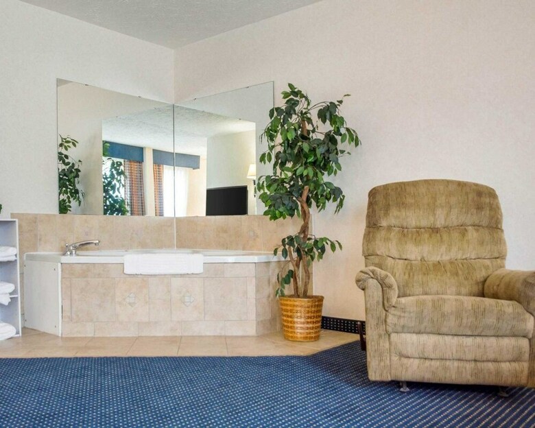 Hotel Comfort Inn