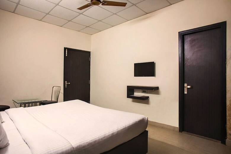 Hotel Genx Sundaram Haldwani