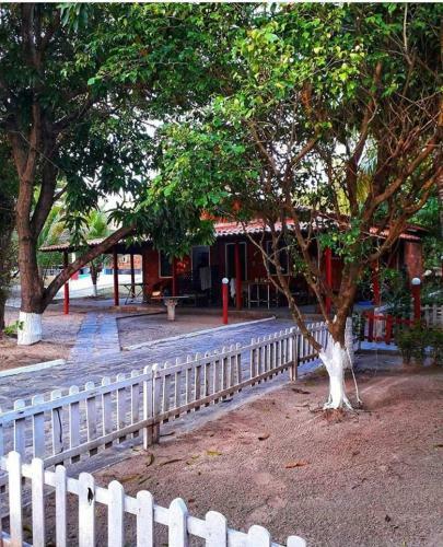 Hostal Chal� Da Praia Residence