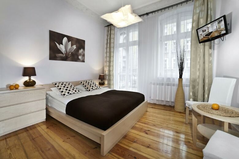 Apartamenty Pomara?czarnia
