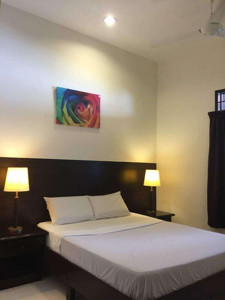 Posada Perhentian Tivoli Inn