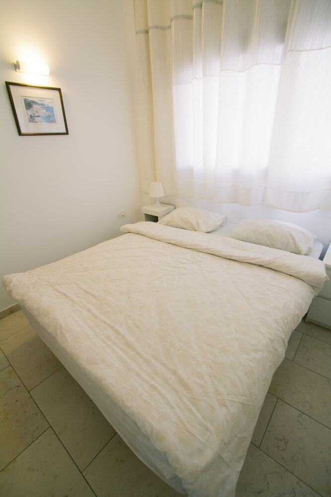 Apartment - Tel Aviv