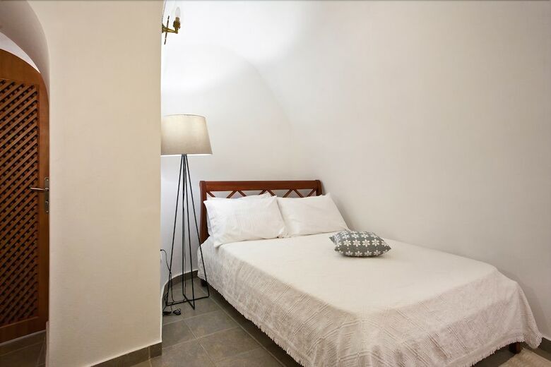 Villa Semeli Cave House