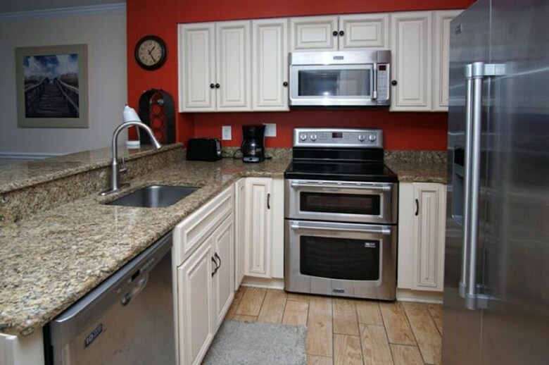 Palms Resort By Elliott Beach Rentals