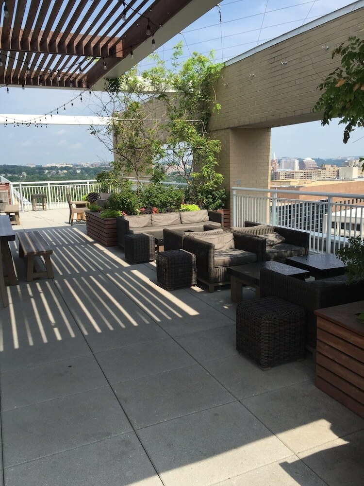 Aparthotel Concord By Executive Apartments