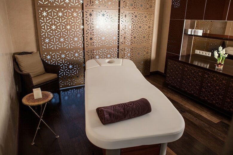 Hotel Vanagupe Spa And Conference Centre