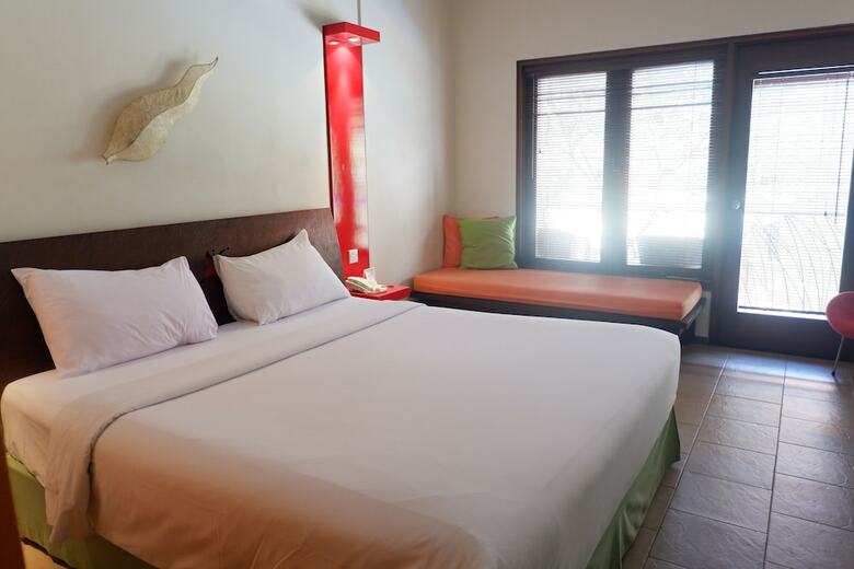 Hotel Ibis Styles Bali Legian