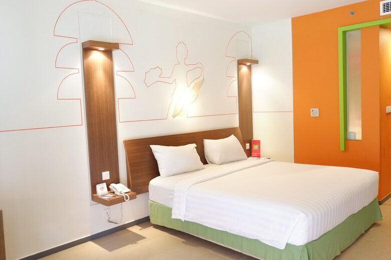 Hotel Ibis Styles Bali Legian