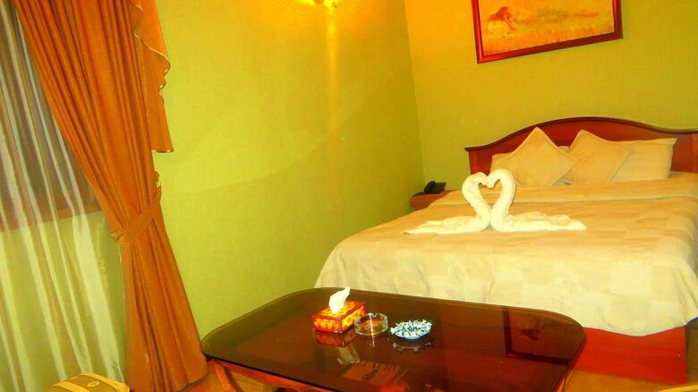Park Avenue Hotel