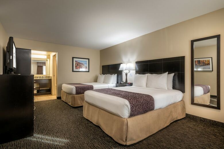 Hotel Grand Legacy At The Park