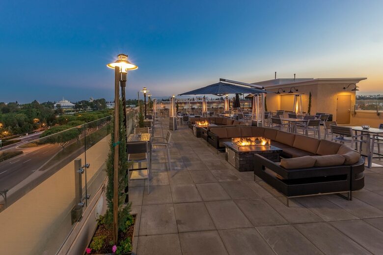 Hotel Grand Legacy At The Park