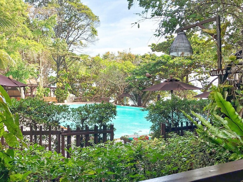 Hotel Birds And Bees Resort