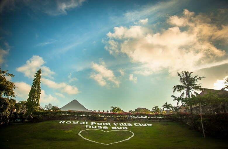 Hotel Royal Pool Villa Bali