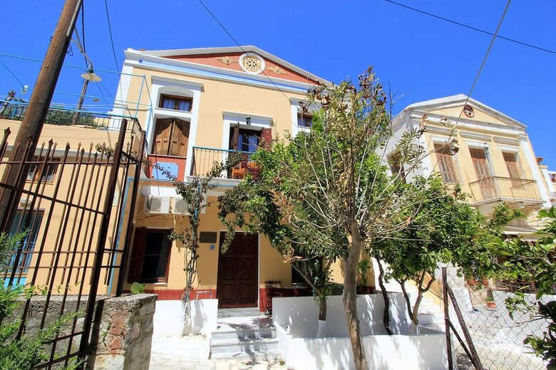 Hotel Symi Center