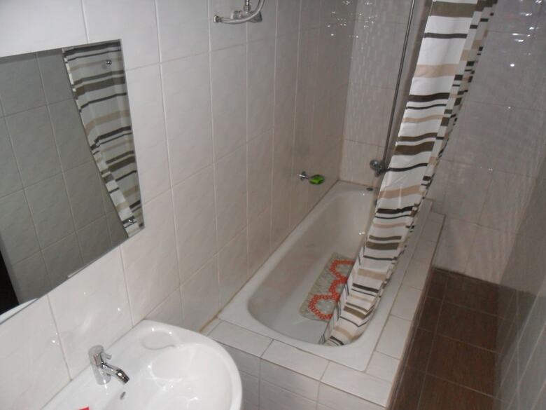 Hotel Swisscottage Suites