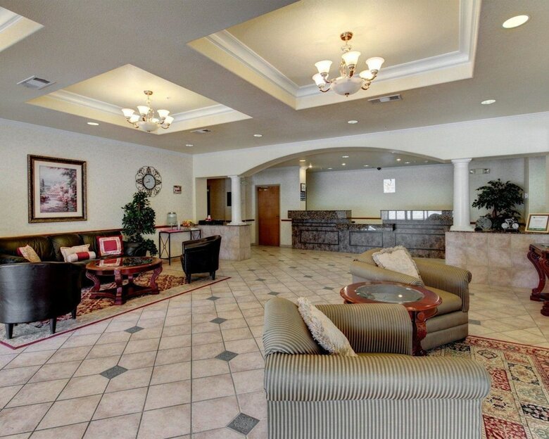 Hotel Quality Inn & Suites