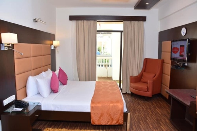 Hotel Regenta Resort Varca Beach