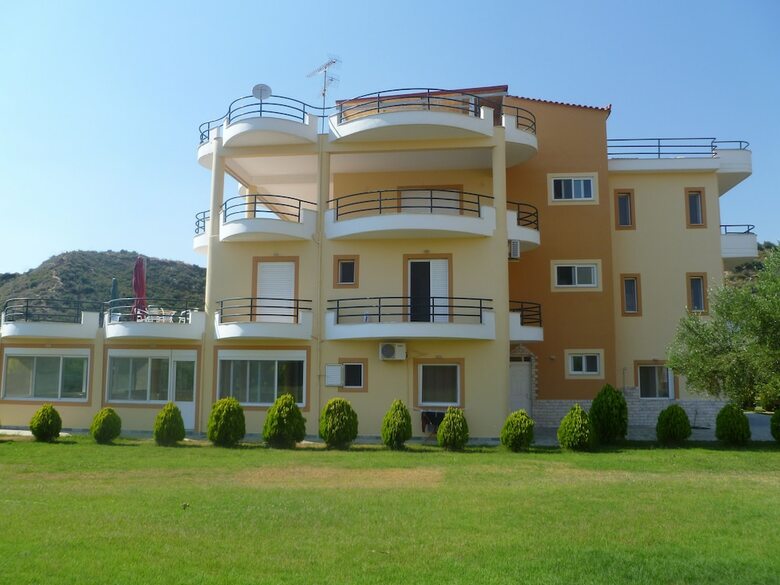 Apartamentos Anilio Plaza