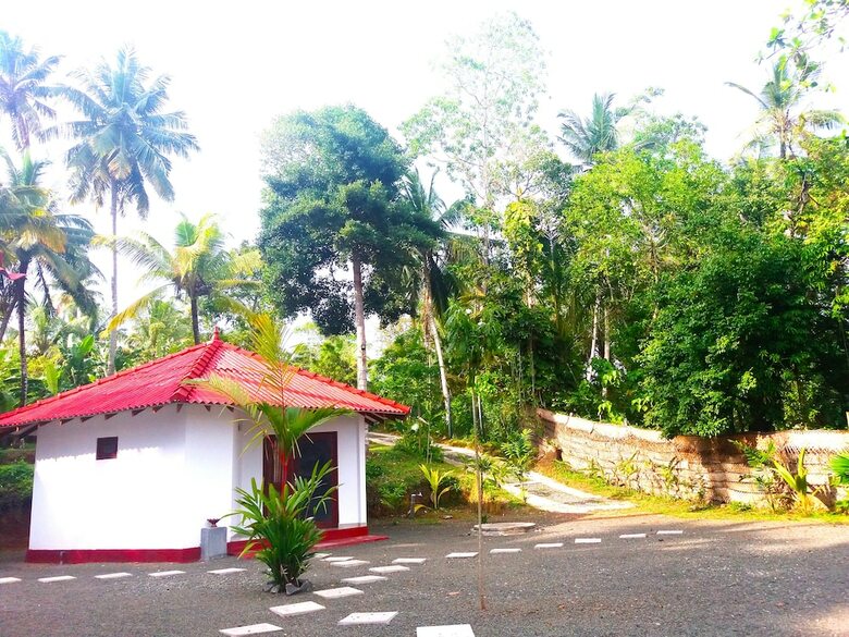 Hotel Lagoon Resort Goviyapana