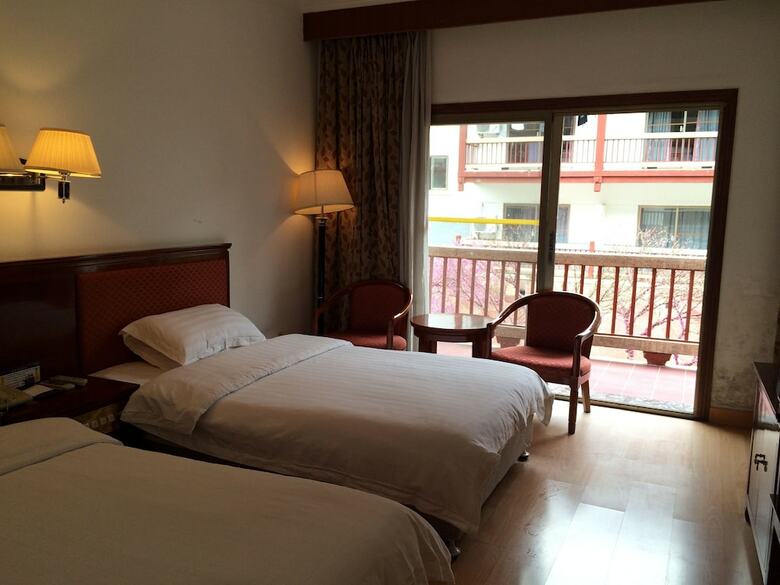 Pipaxi Hotel
